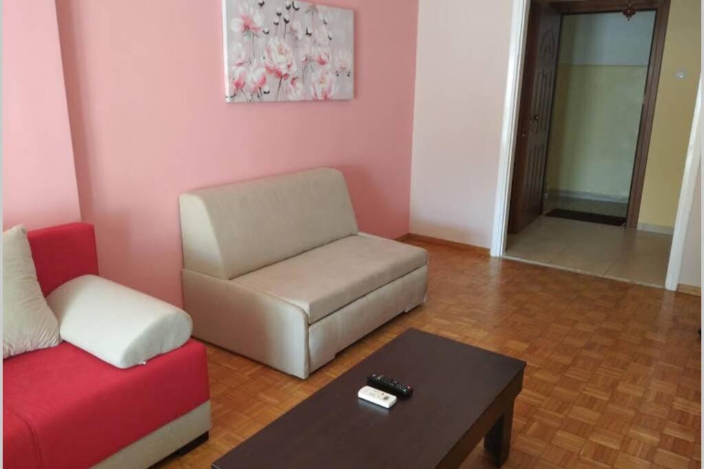 Debby'S Central Apartment Kavala Exterior foto